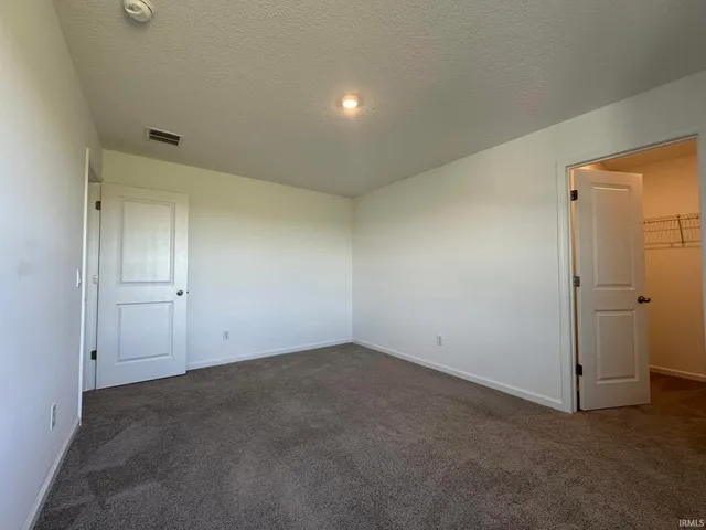 $315,900 | 4701 Heathermoor Lane, New Haven, IN 46774