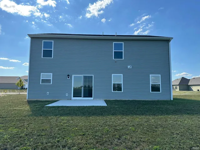 $315,900 | 4701 Heathermoor Lane, New Haven, IN 46774