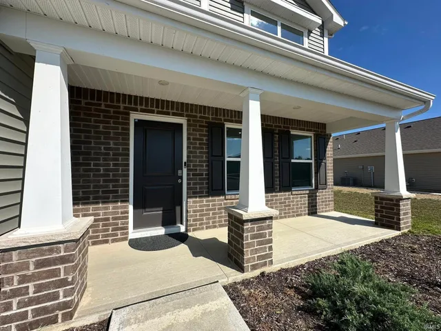 $315,900 | 4701 Heathermoor Lane, New Haven, IN 46774