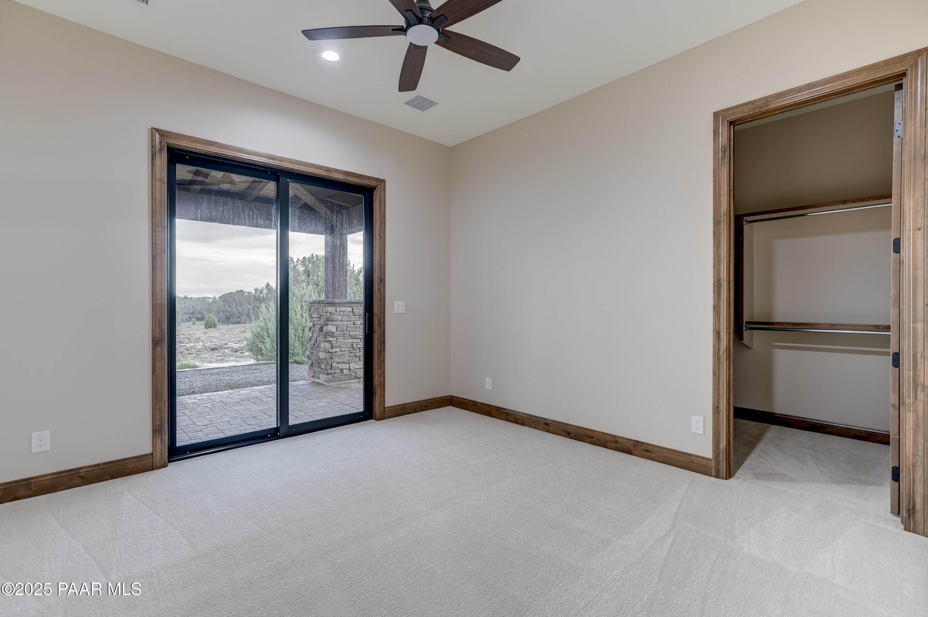 15560 North Elizabeth Way Prescott, AZ 86305 - Photo 23 of 56 025_Guest Bedroom 1