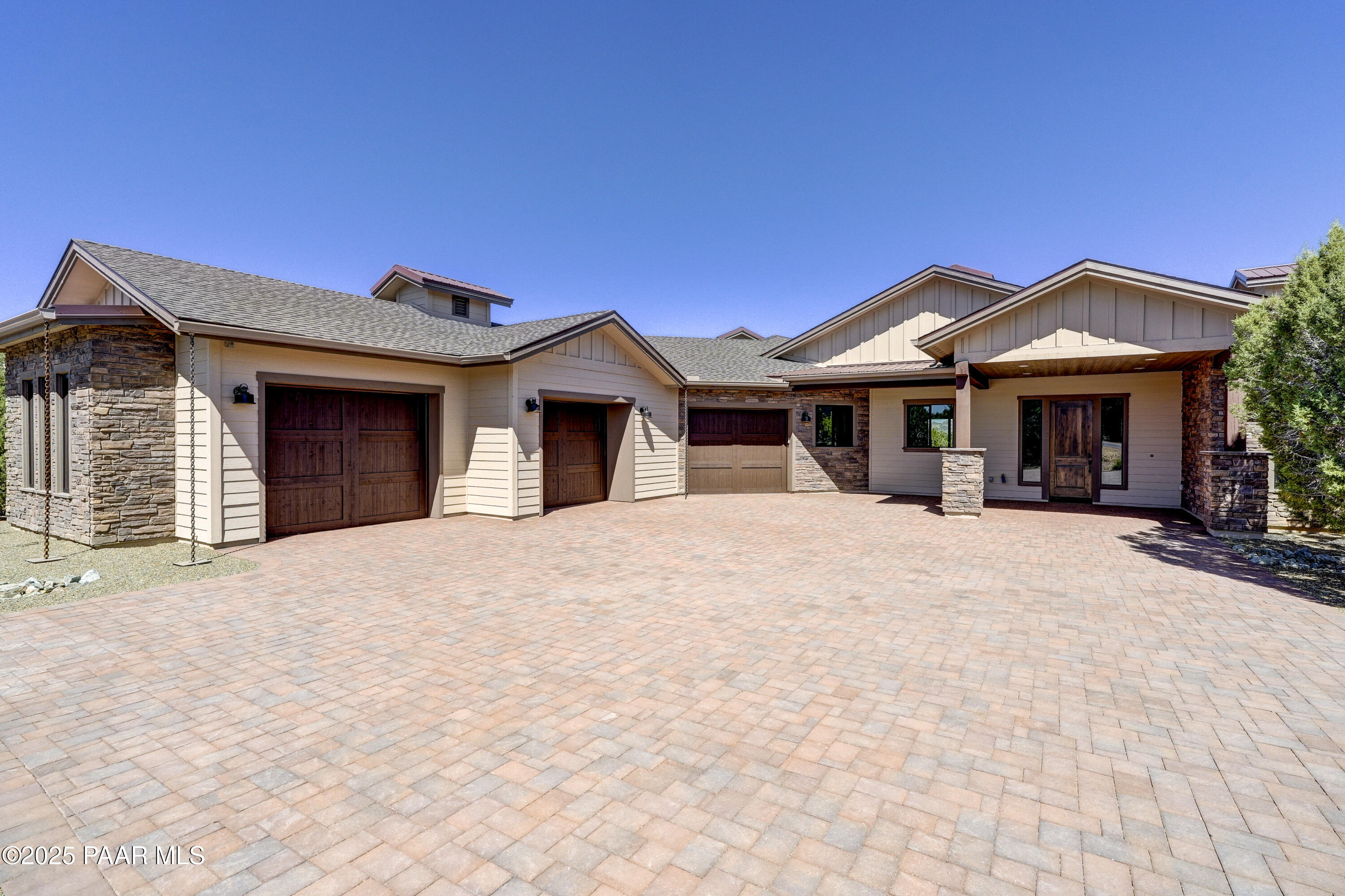 15560 North Elizabeth Way Prescott, AZ 86305 - Photo 3 of 56 Front of Home