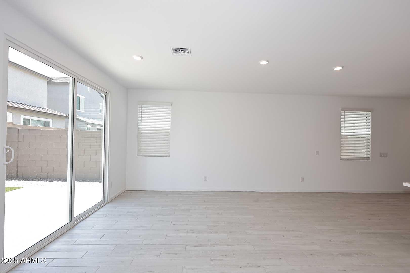 2460 West Rowel Road Phoenix, AZ 85085 - Photo 10 of 56 Dining Room2