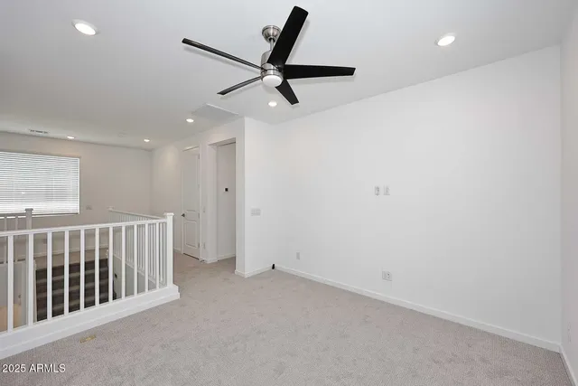 $3,000 | 2460 West Rowel Road, Phoenix, AZ 85085