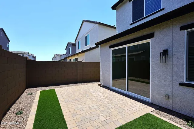 $3,000 | 2460 West Rowel Road, Phoenix, AZ 85085