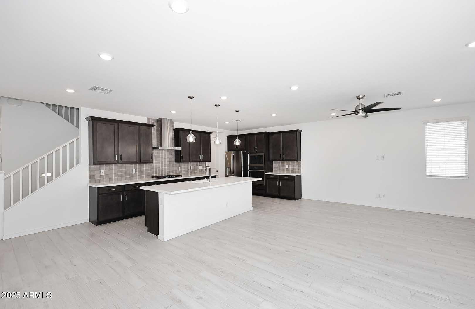 2460 West Rowel Road Phoenix, AZ 85085 - Photo 7 of 56 Dining-Great Room