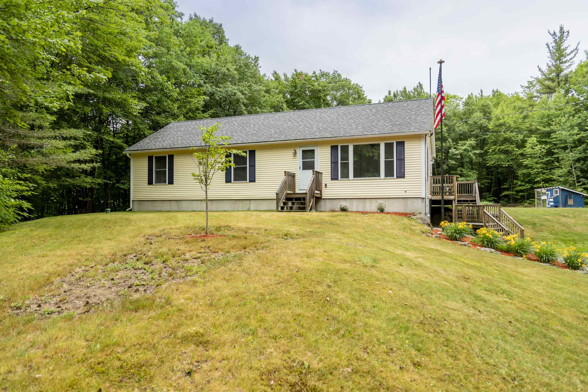 96 Fisher Road Deering, NH 03244 - Photo 2 of 33