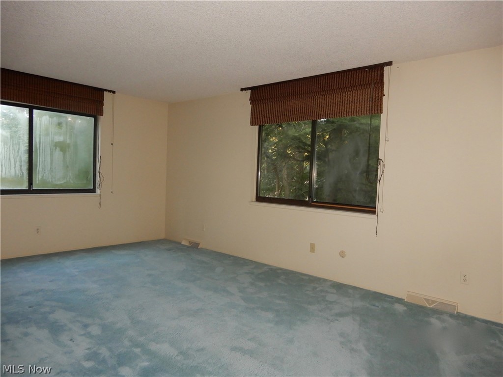 780 Hampton Ridge Drive Akron, OH 44313 - Photo 10 of 11 Gallery Image 10