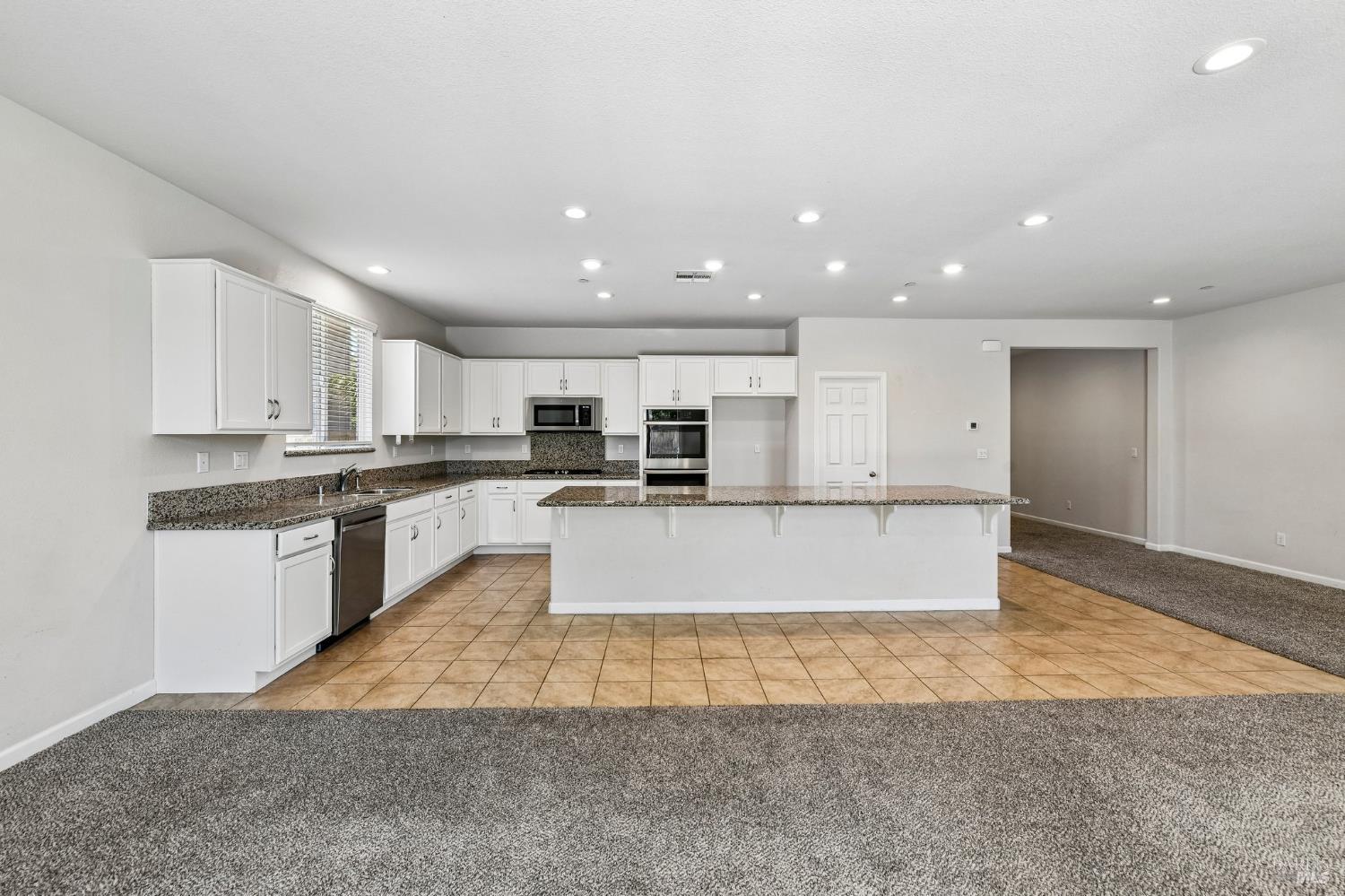 1680 Gold Street Dixon, CA 95620 - Photo 6 of 50