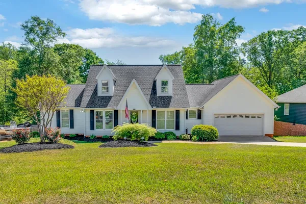 $354,900 | 162 Woodcreek Drive, Spartanburg, SC 29303