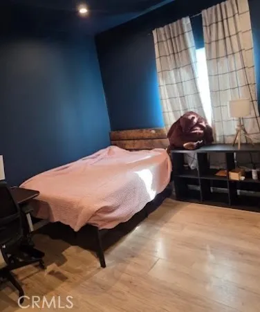 $2,950 | 843 West Temple Street, San Bernardino, CA 92410