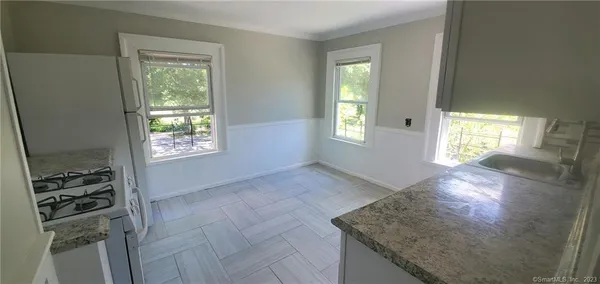 $2,100 | 641 Ferry Street, New Haven, CT 06513