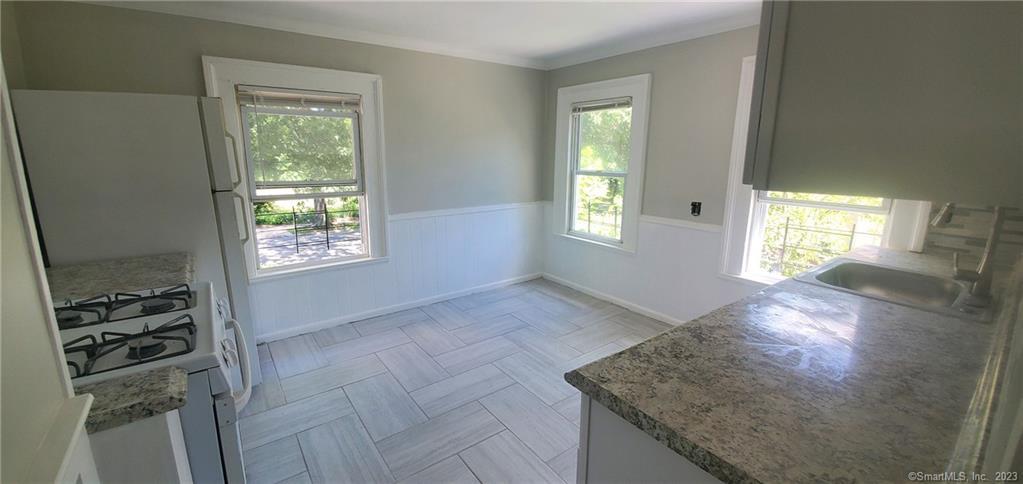 641 Ferry Street New Haven, CT 06513 - Photo 2 of 9