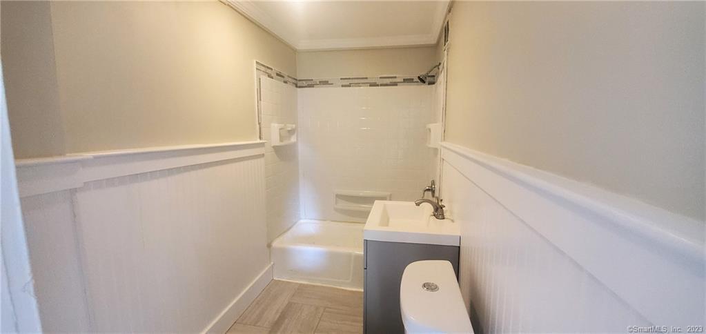 641 Ferry Street New Haven, CT 06513 - Photo 4 of 9