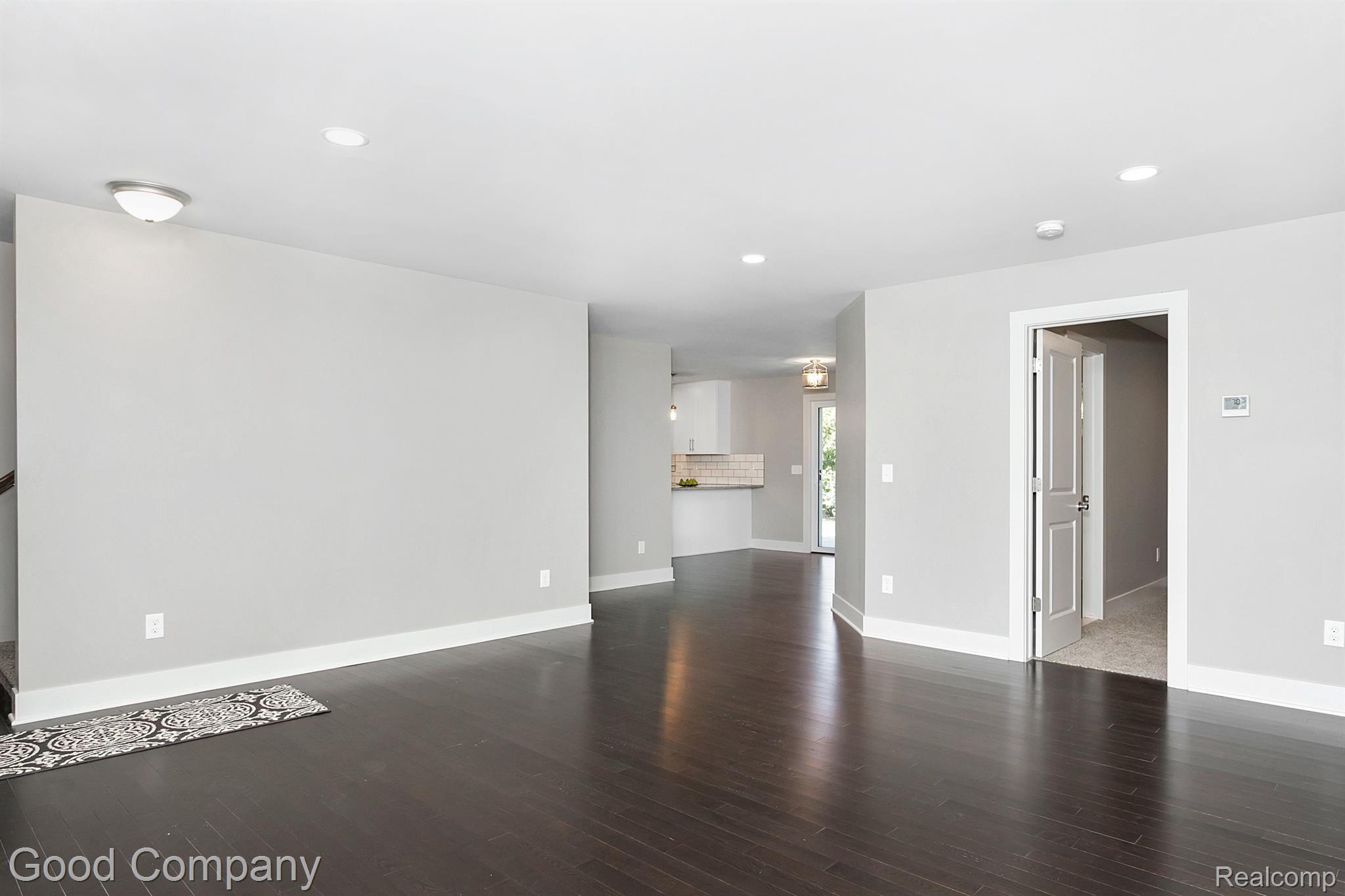 3462 Dunning Road Rochester, MI 48309 - Photo 9 of 50 Gallery Image 9