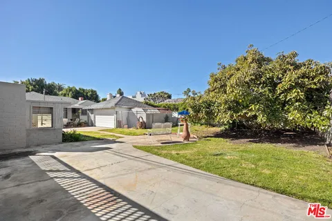 $3,595,000 | 943 Princeton Street, Santa Monica, CA 90403