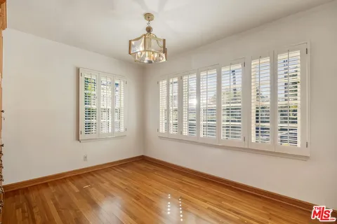 $3,595,000 | 943 Princeton Street, Santa Monica, CA 90403