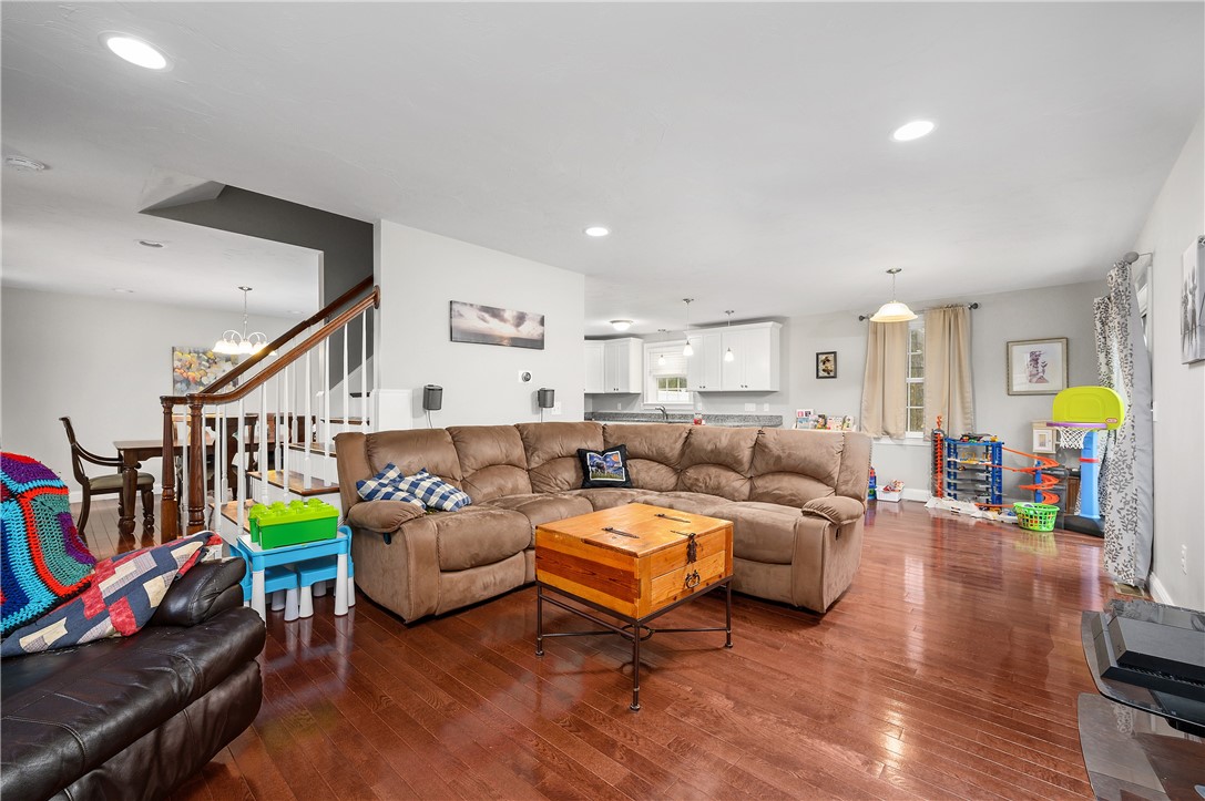 46 Berkley Street Woonsocket, RI 02895 - Photo 14 of 33 Gallery Image 14