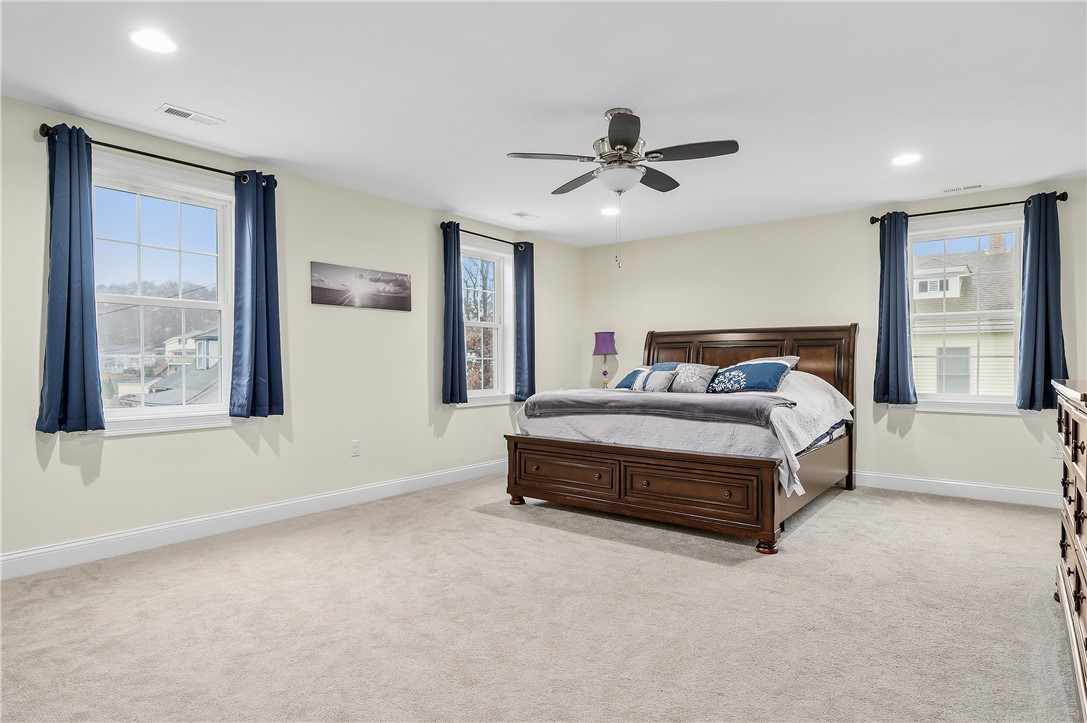 46 Berkley Street Woonsocket, RI 02895 - Photo 23 of 33 Gallery Image 23