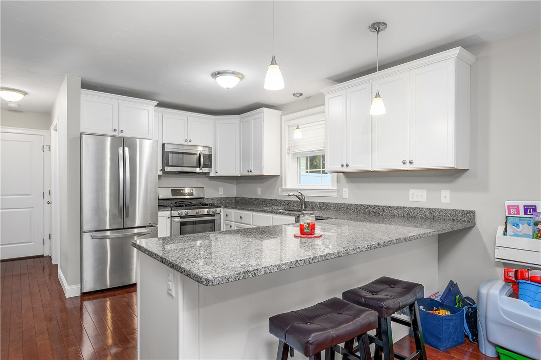 46 Berkley Street Woonsocket, RI 02895 - Photo 7 of 33 Gallery Image 7