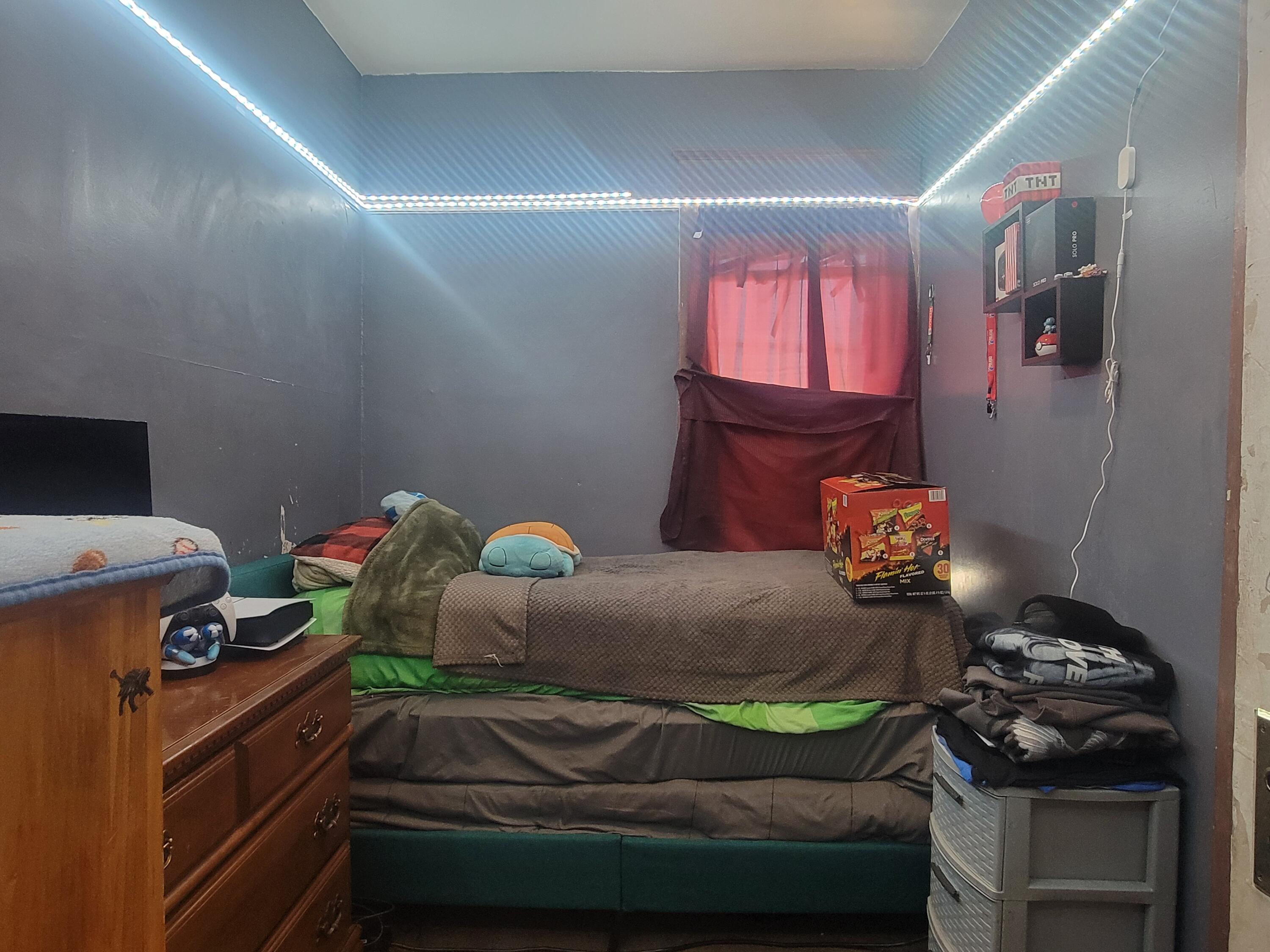 3612 West Scott Street Milwaukee, WI 53215 - Photo 8 of 20 20260119_112917