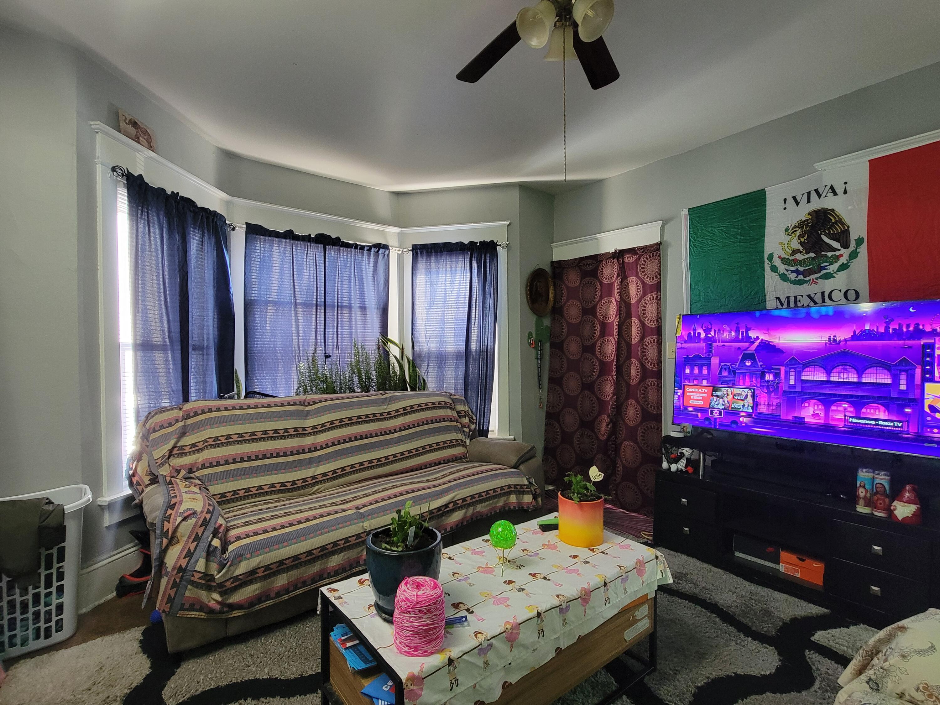 3612 West Scott Street Milwaukee, WI 53215 - Photo 9 of 20 20260119_113748