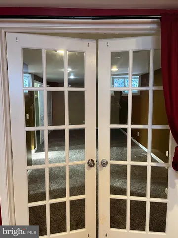 a view of a walk in closet