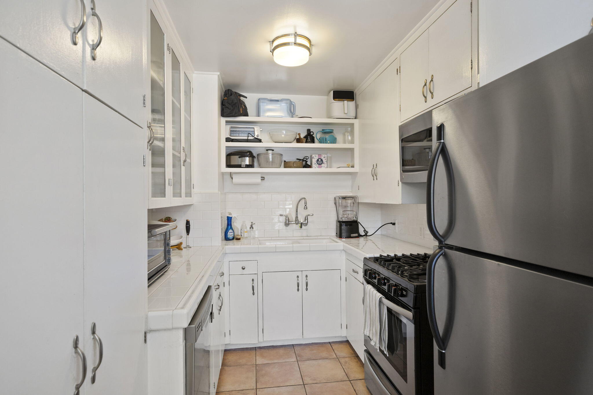 705 Northview Road Santa Barbara, CA 93105 - Photo 12 of 44 front unit