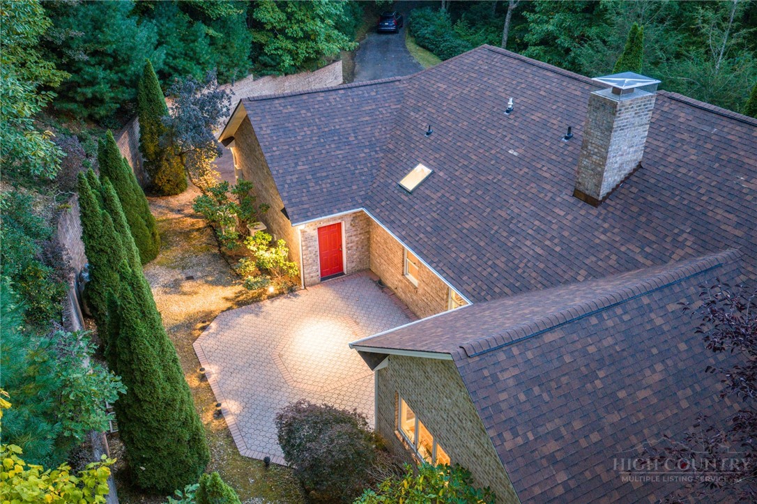 560 Greystone Drive Boone, NC 28607 - Photo 34 of 43 Gallery Image 34