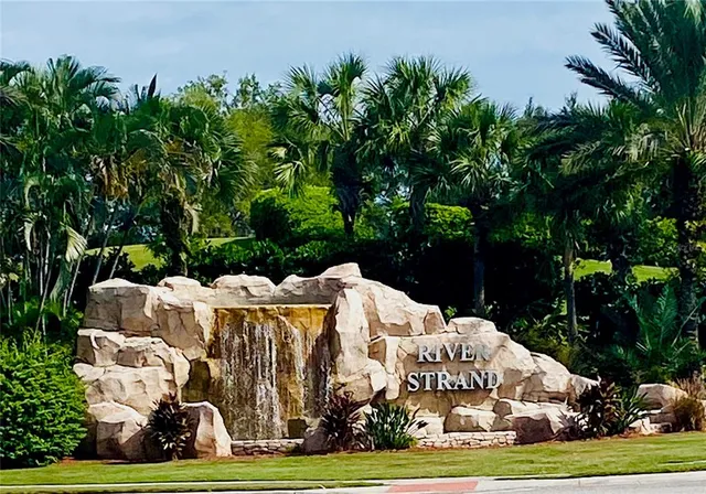 a view of an outdoor space and seating area