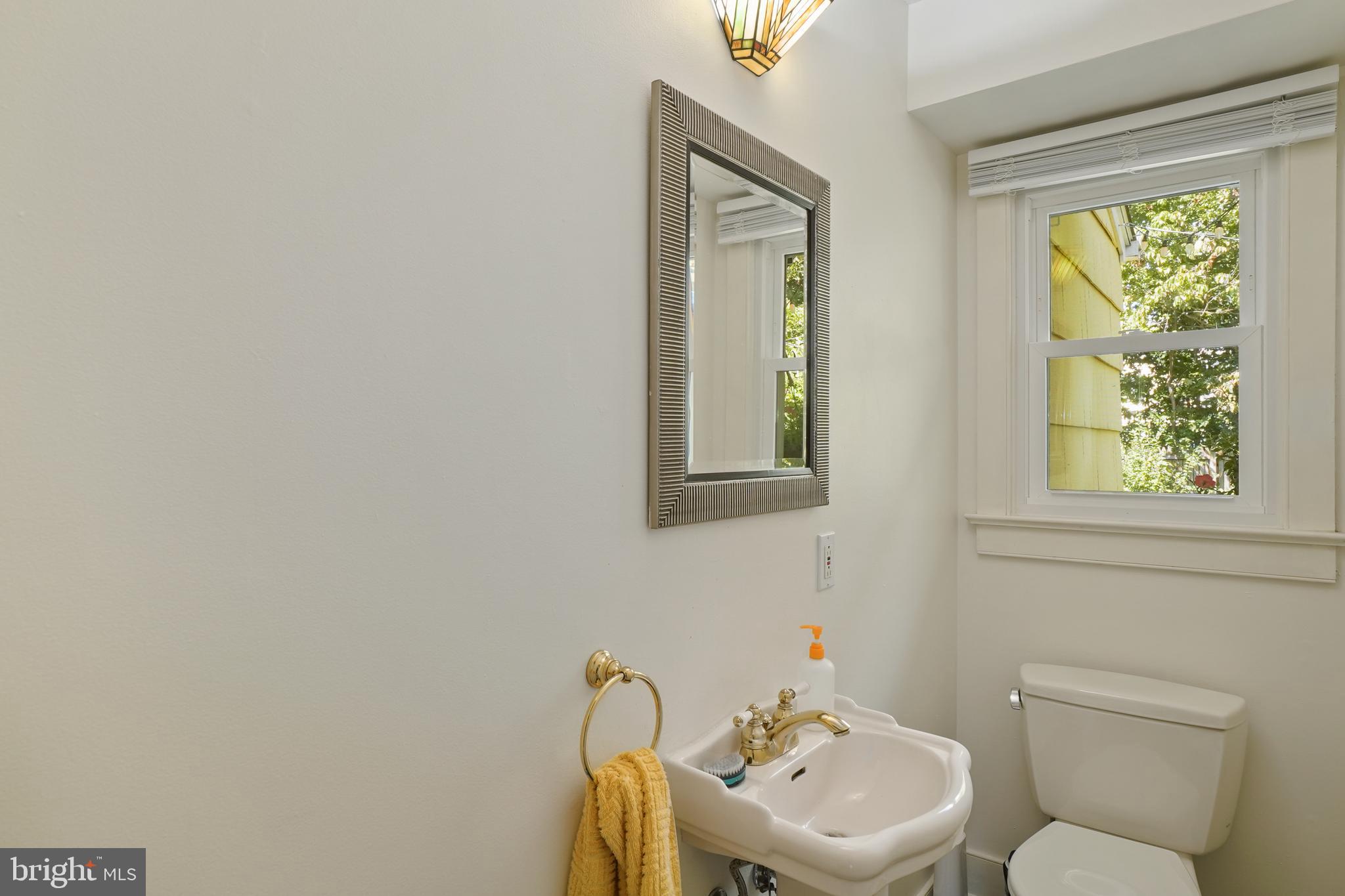 30 Robert Road Princeton, NJ 08540 - Photo 13 of 25 Powder Room
