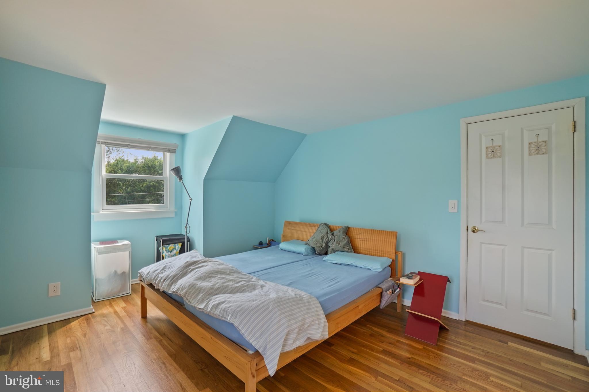 30 Robert Road Princeton, NJ 08540 - Photo 15 of 25 Master Bedroom with walk-in closet, ensuite bath