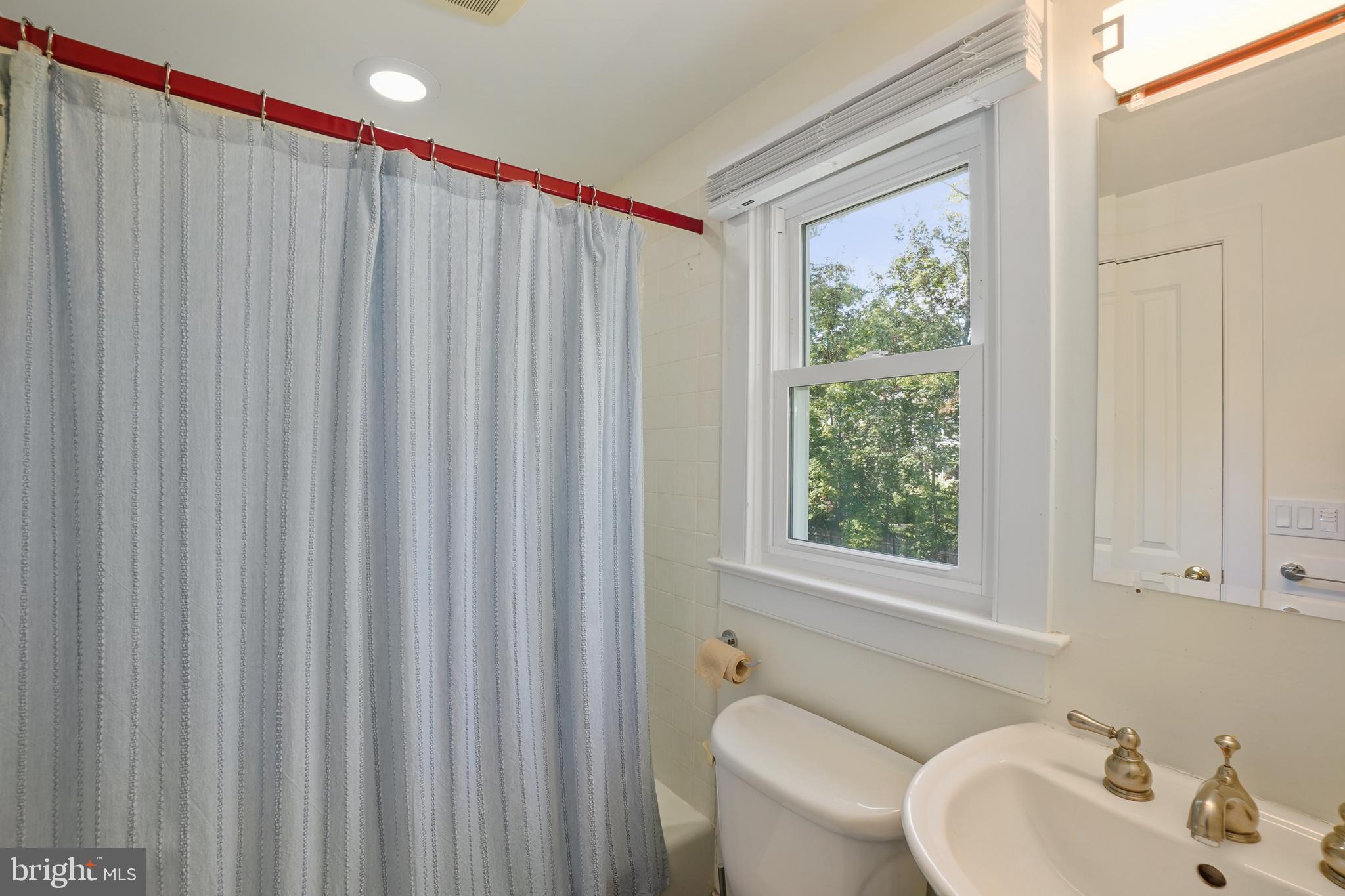 30 Robert Road Princeton, NJ 08540 - Photo 16 of 25 Master Bath