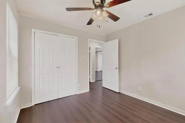 $1,800 | 726 Jadewood Drive, Dallas, TX 75232