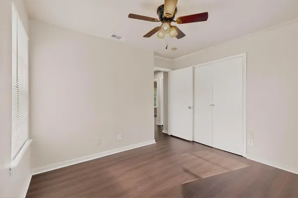 $1,800 | 726 Jadewood Drive, Dallas, TX 75232