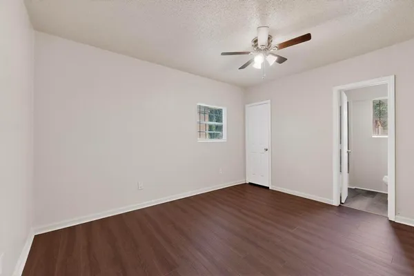 $1,800 | 726 Jadewood Drive, Dallas, TX 75232