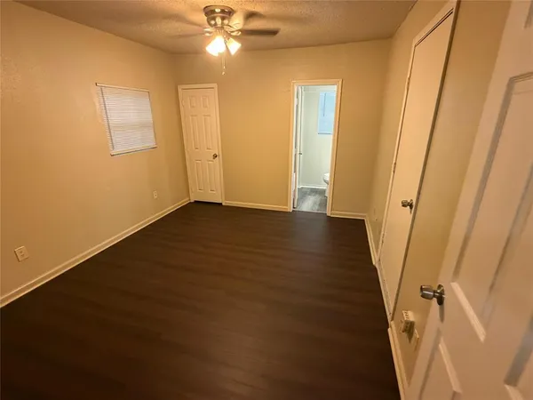 $1,800 | 726 Jadewood Drive, Dallas, TX 75232