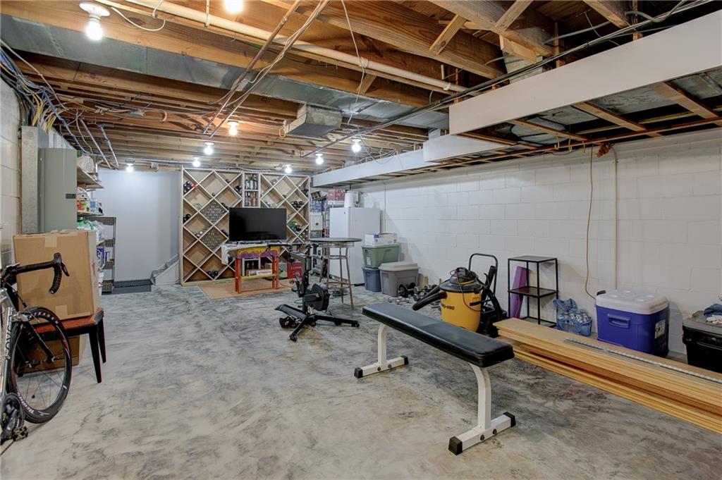 6343 Riverview Drive Indianapolis, IN 46220 - Photo 22 of 36