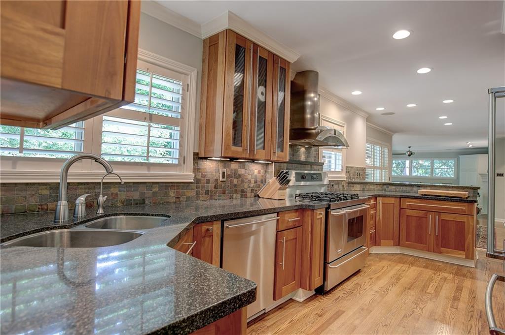 6343 Riverview Drive Indianapolis, IN 46220 - Photo 9 of 36