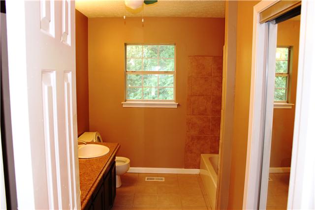821 Bishopsgate Road Antioch, TN 37013 - Photo 10 of 14