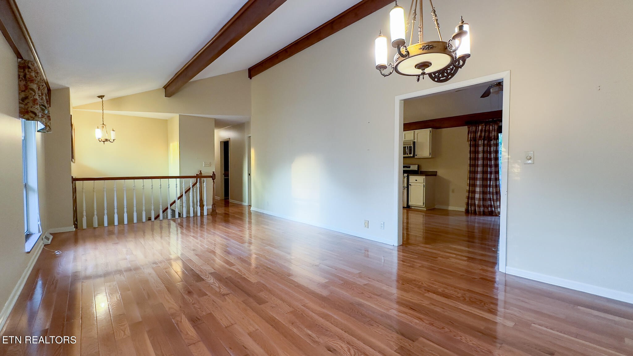 953 Kevin Road, Unit 9 Knoxville, TN 37923 - Photo 8 of 27 Gallery Image 8