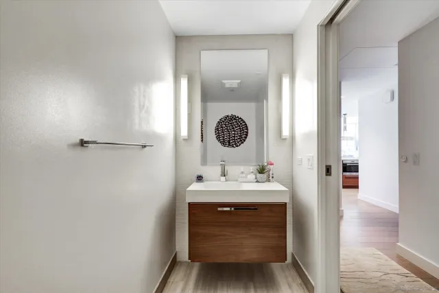 $2,140,000 | 888 West E Street, Unit 502, San Diego, CA 92101