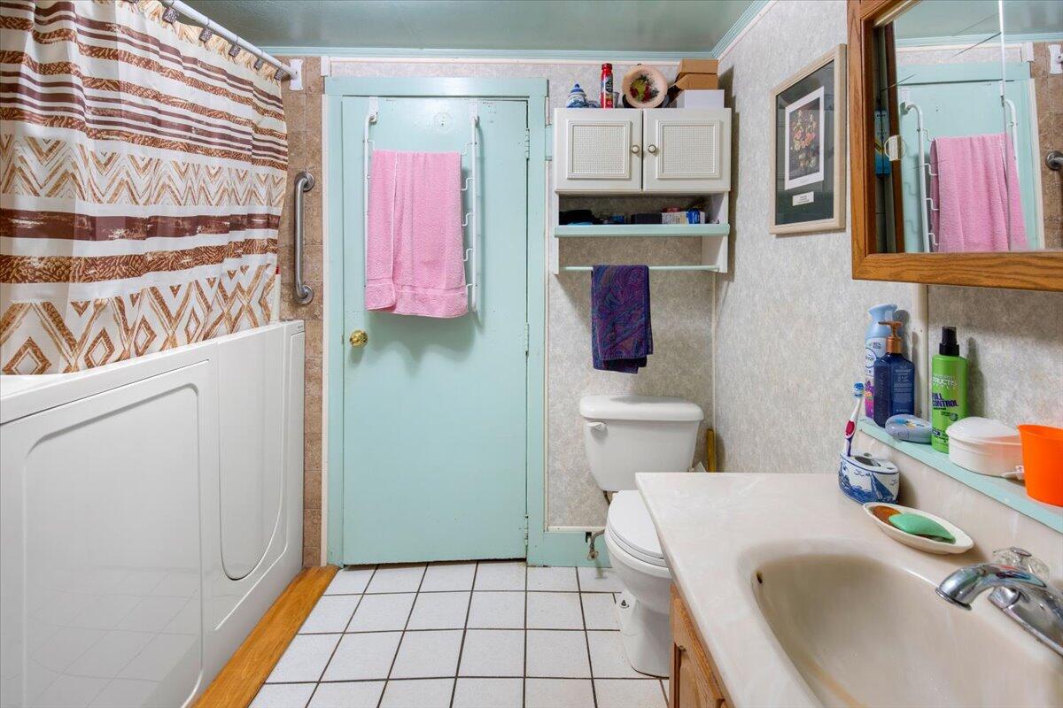 1137 Lewiston Road New Gloucester, ME 04260 - Photo 22 of 43 18-1137 Lewiston Rd, New Gloucester-10