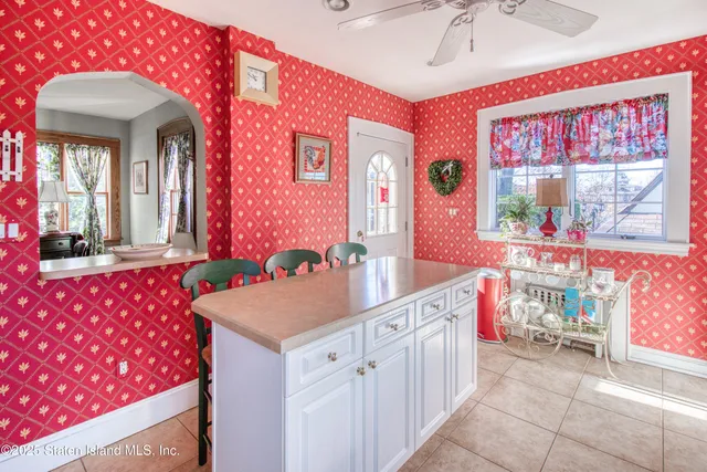 $929,000 | 58 Conyingham Avenue | Randall Manor