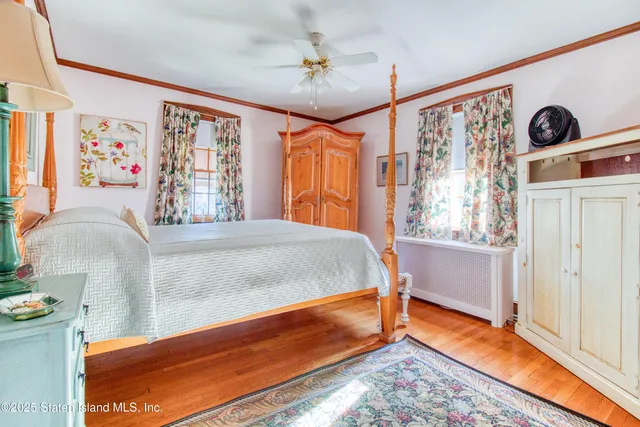 $929,000 | 58 Conyingham Avenue | Randall Manor