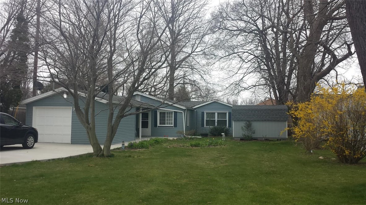 3918 Lake Road West Ashtabula, OH 44004 - Photo 1 of 20 Gallery Image 1