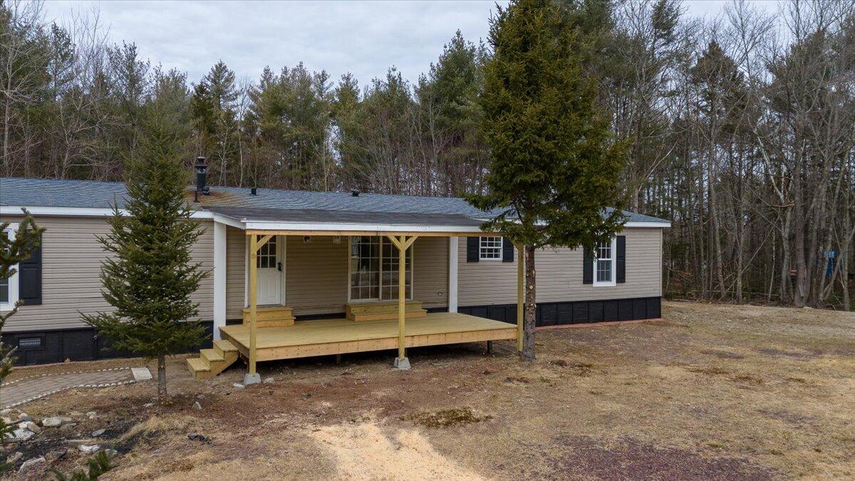 557 Bunker Hill Road Warren, ME 04864 - Photo 2 of 39 59-557 Bunker-58