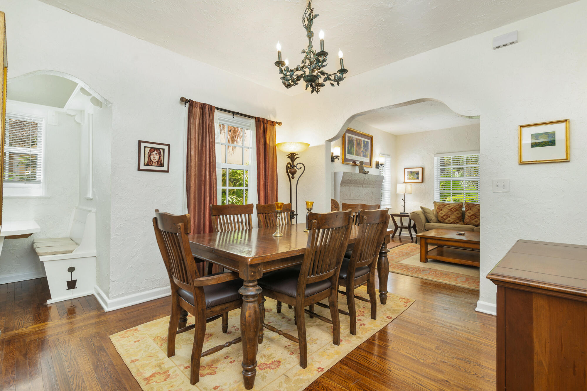 714 Sunset Road West Palm Beach, FL 33401 - Photo 8 of 31 Dining Room