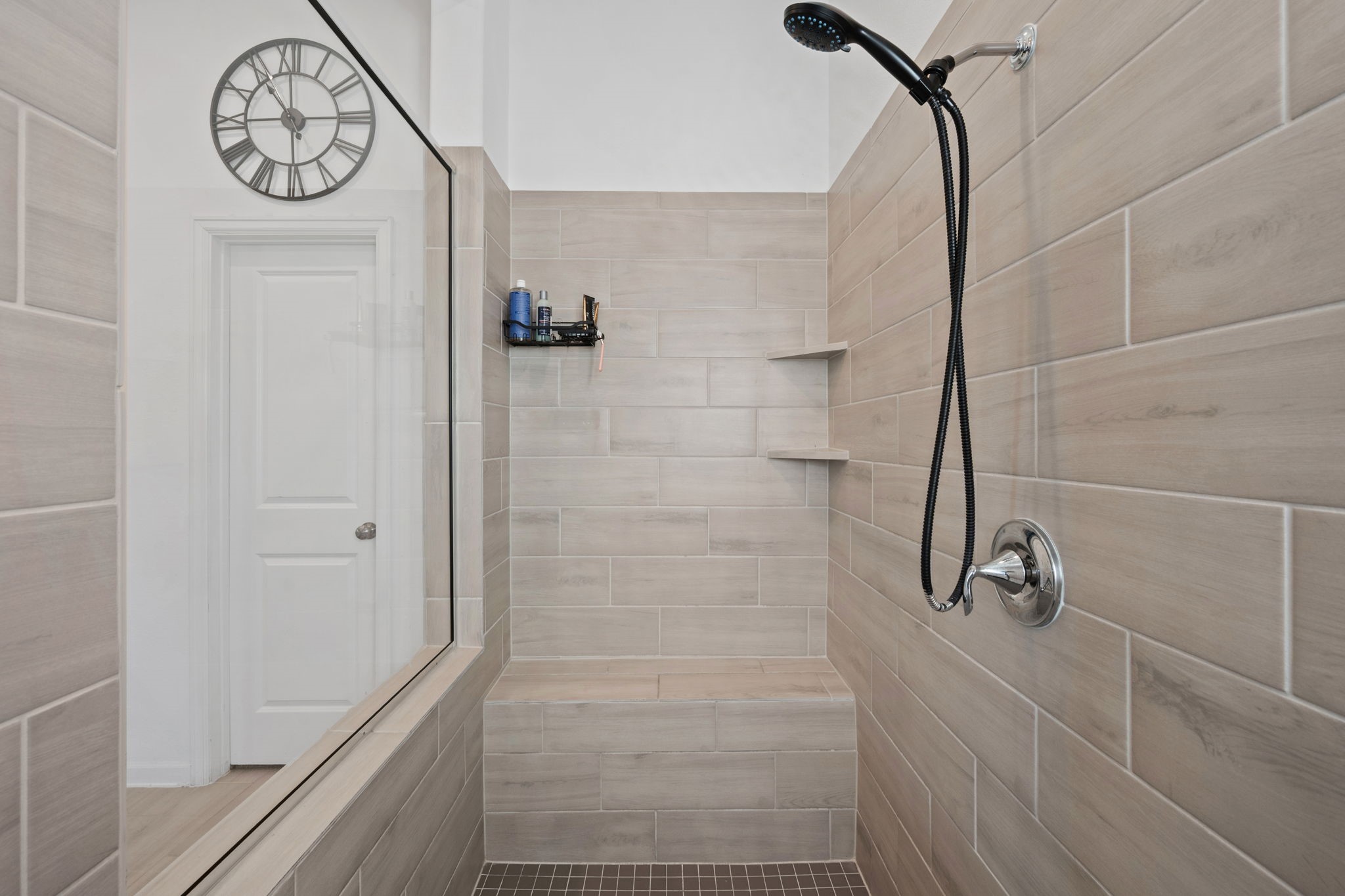 4218 Redford Valley Road Rosharon, TX 77583 - Photo 13 of 36 a bathroom with a shower