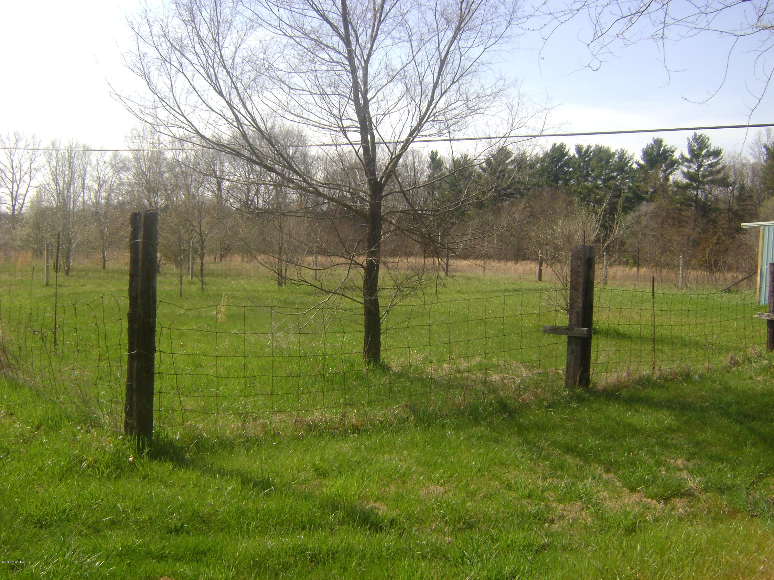 33588 Stateline Road Niles, MI 49120 - Photo 22 of 24 DSC01361