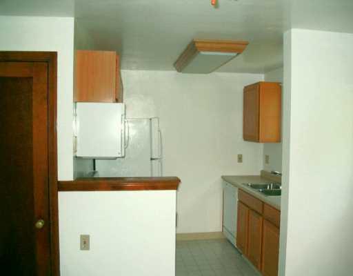 1160 Hazlett Road Pittsburgh, PA 15237 - Photo 4 of 4 Kitchen.